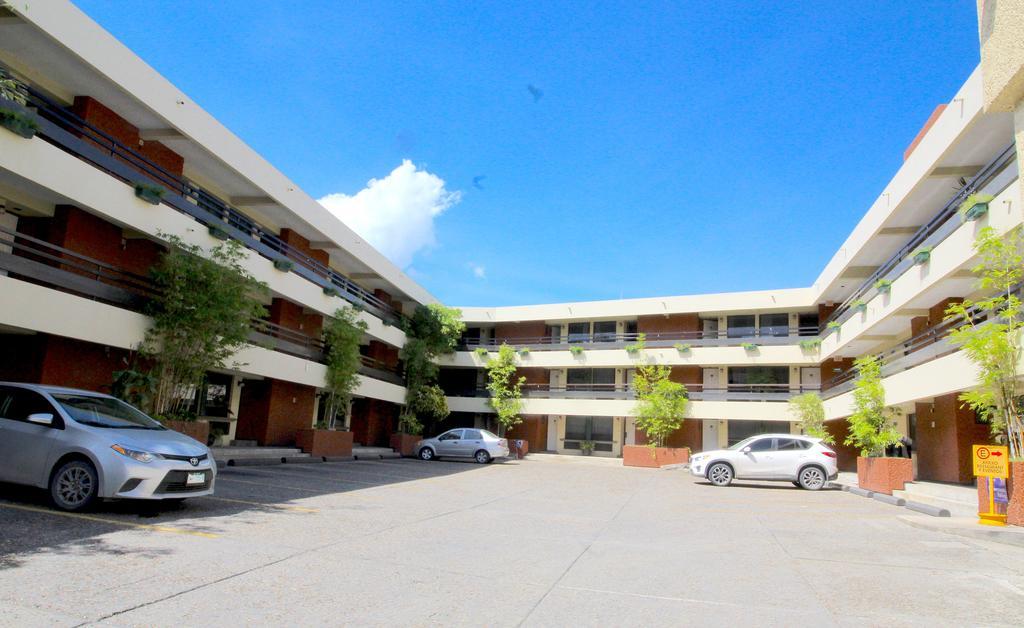 Hafersons Inn Hotel & Suites سيوداد ماديرو المظهر الخارجي الصورة