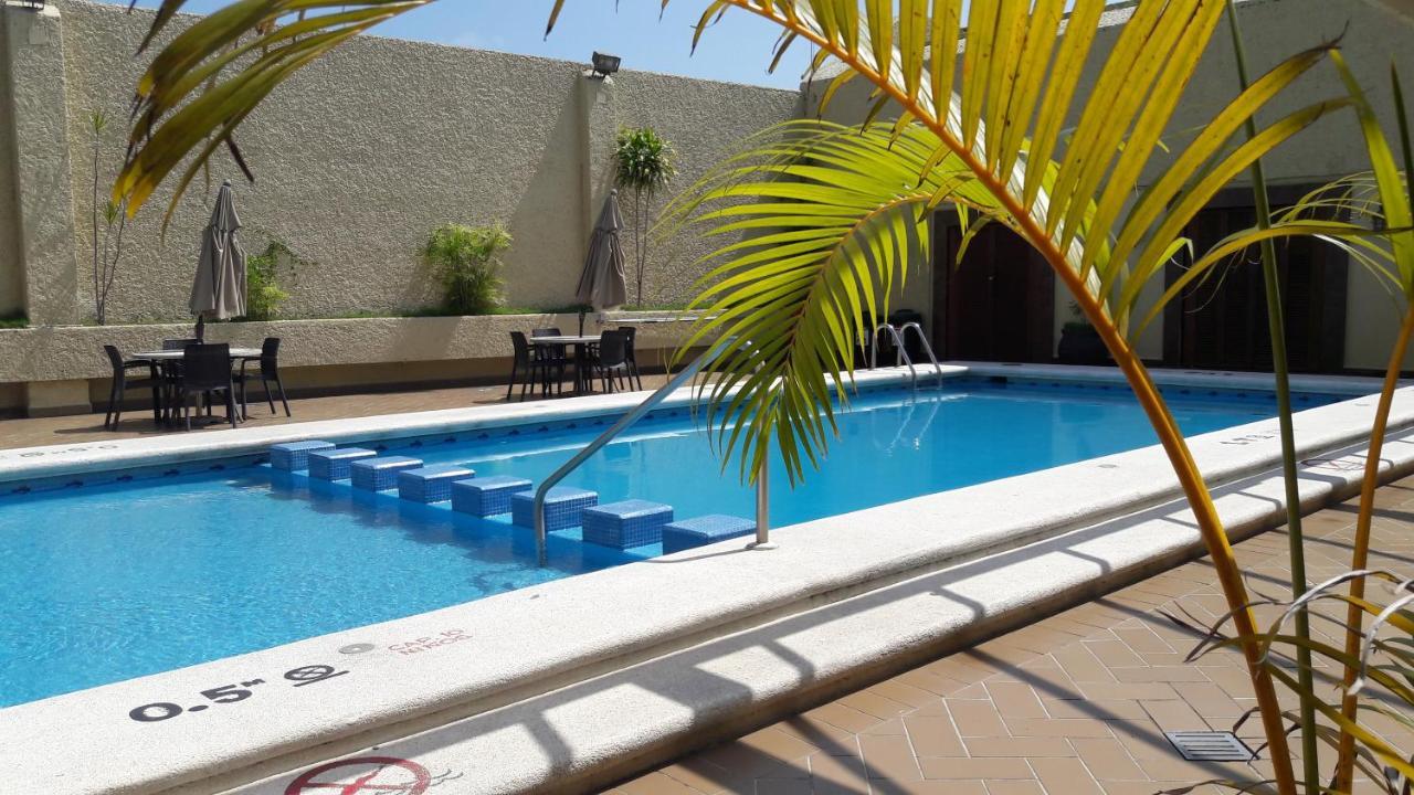 Hafersons Inn Hotel & Suites سيوداد ماديرو المظهر الخارجي الصورة